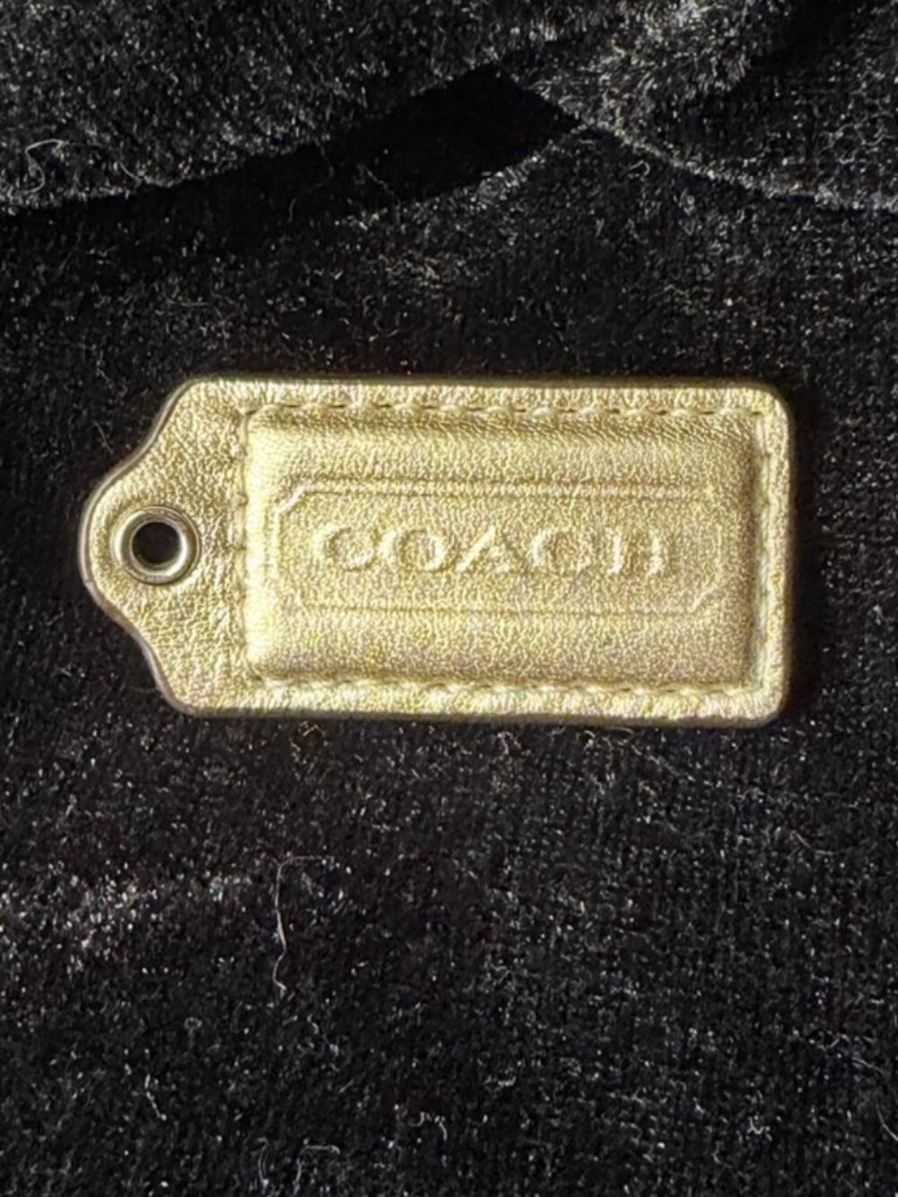 Vintage Coach Leather Hang Tag Charm - Gold - Embossed Logo Keychain - Picture 2 of 3